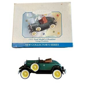 HALLMARK ORNAMENT 1931 Ford Model A Roadster in orig box 1998